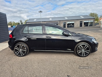 Used Volkswagen Golf 2016 for sale - 78405667: Photo