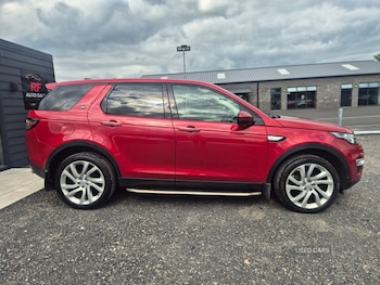 Used Land Rover Discovery Sport 2017 for sale - 78742326: Photo