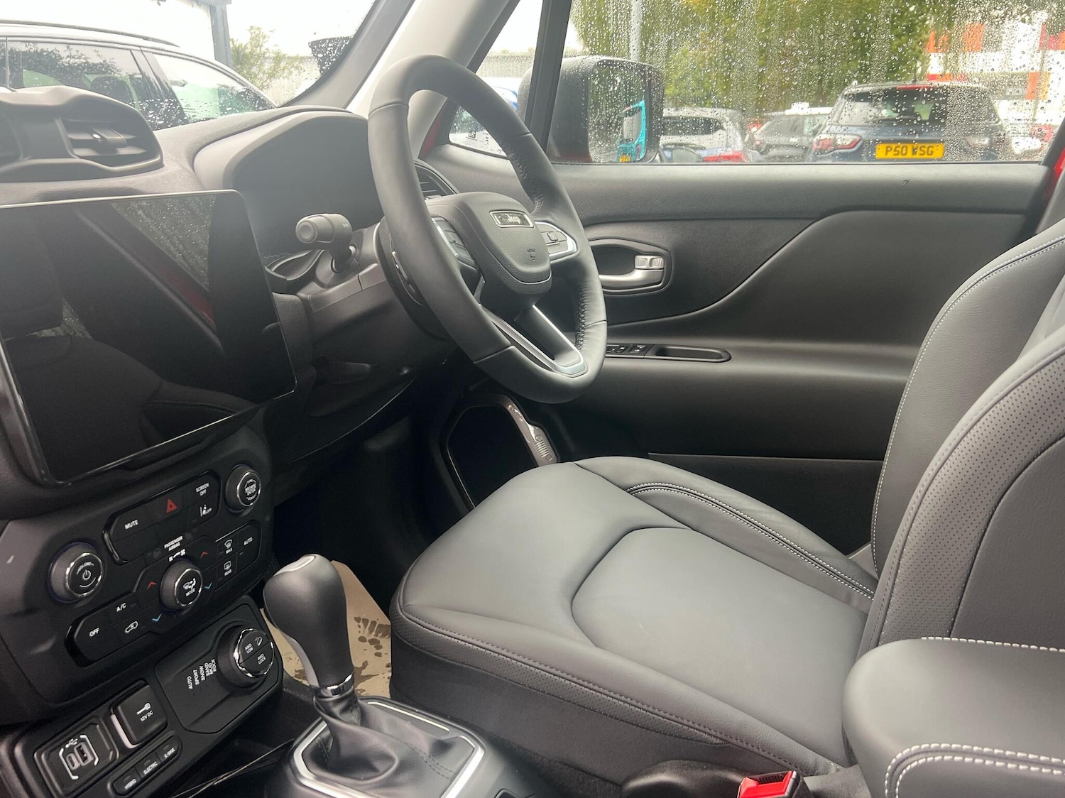 Used Jeep Renegade 2025 for sale - 77903840: Photo 12