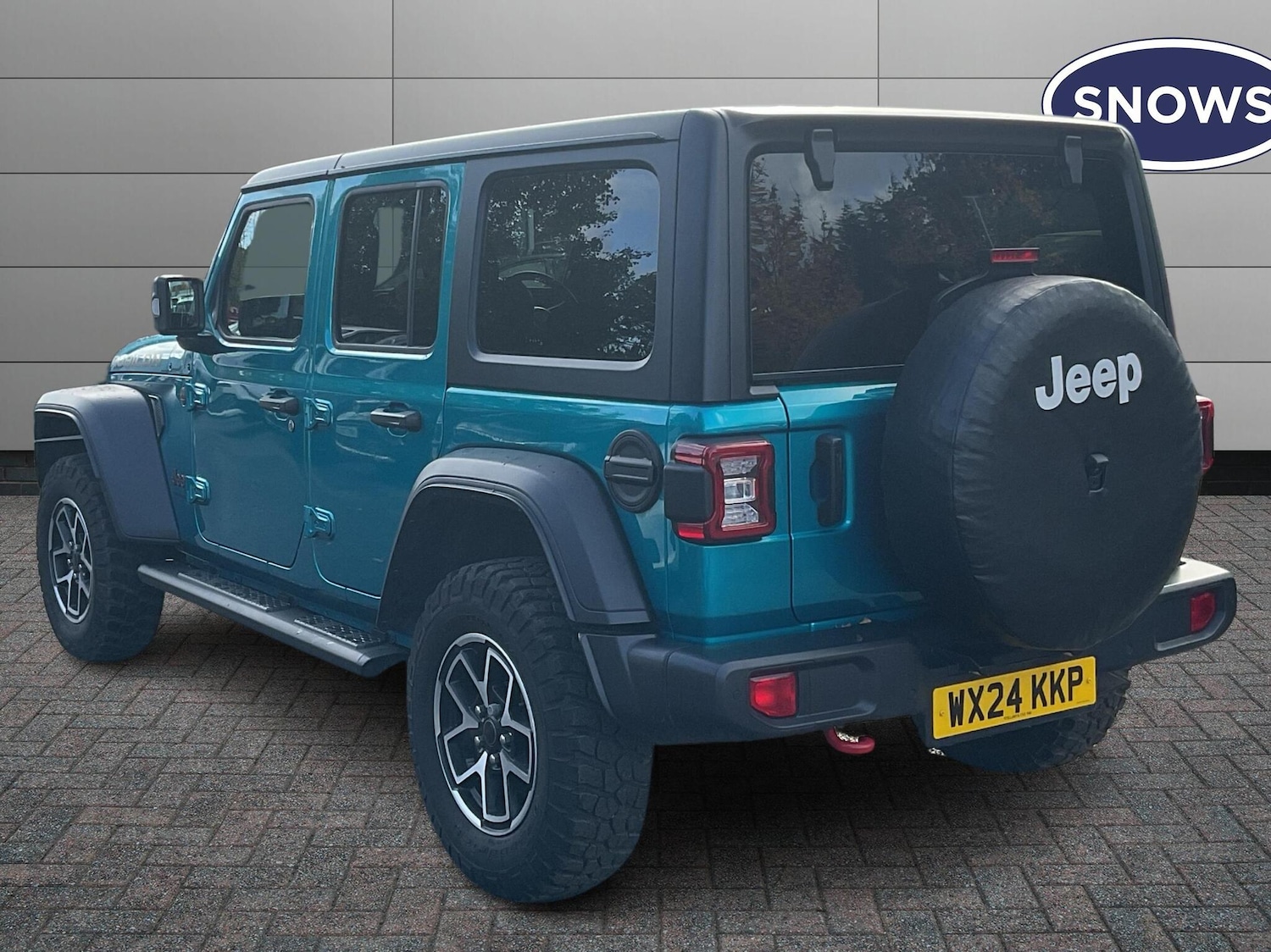 Used Jeep Wrangler 2024 for sale - 76678260: Photo 2