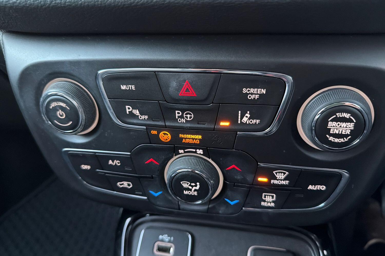 Used Jeep Compass 2021 for sale - 78005209: Photo 12