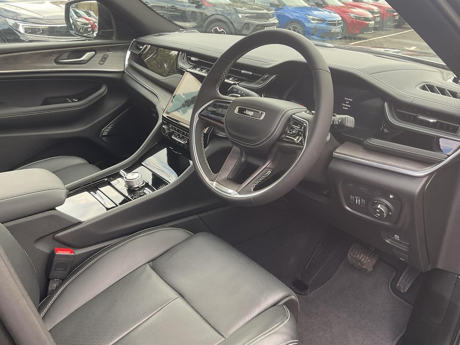 Used Jeep Grand Cherokee 2025 for sale - 76678169: Photo 10