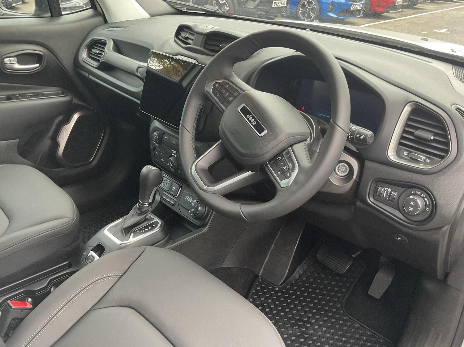 Used Jeep Renegade 2025 for sale - 76692514: Photo 10