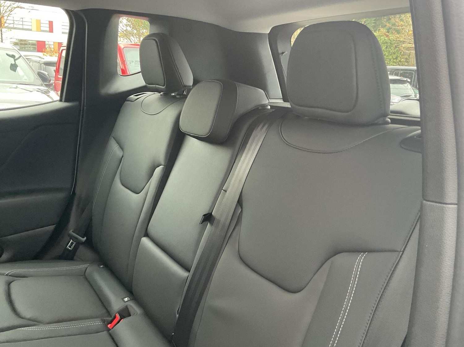 Used Jeep Renegade 2025 for sale - 76692514: Photo 14