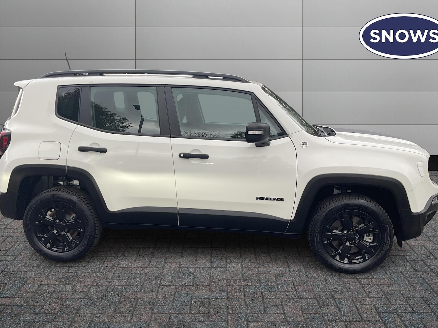 Used Jeep Renegade 2025 for sale - 76692514: Photo 5