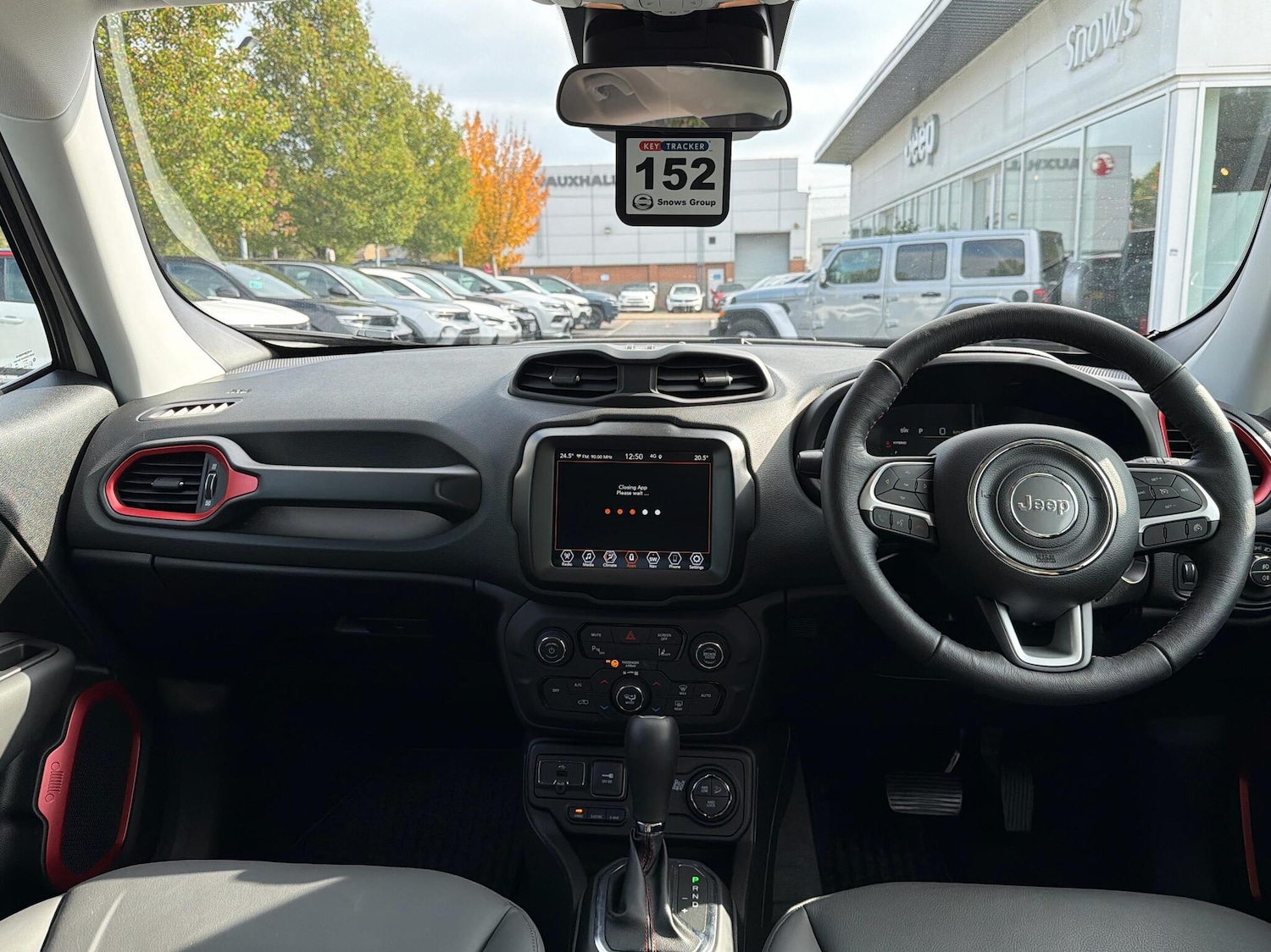 Used Jeep Renegade 2025 for sale - 77401295: Photo 11