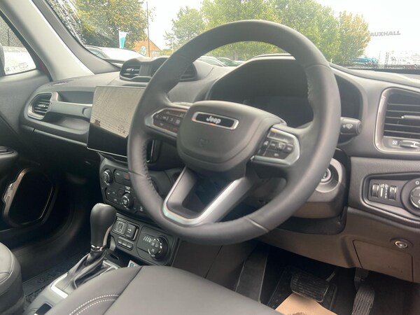 Used Jeep Renegade 2025 for sale - 76292083: Photo 10