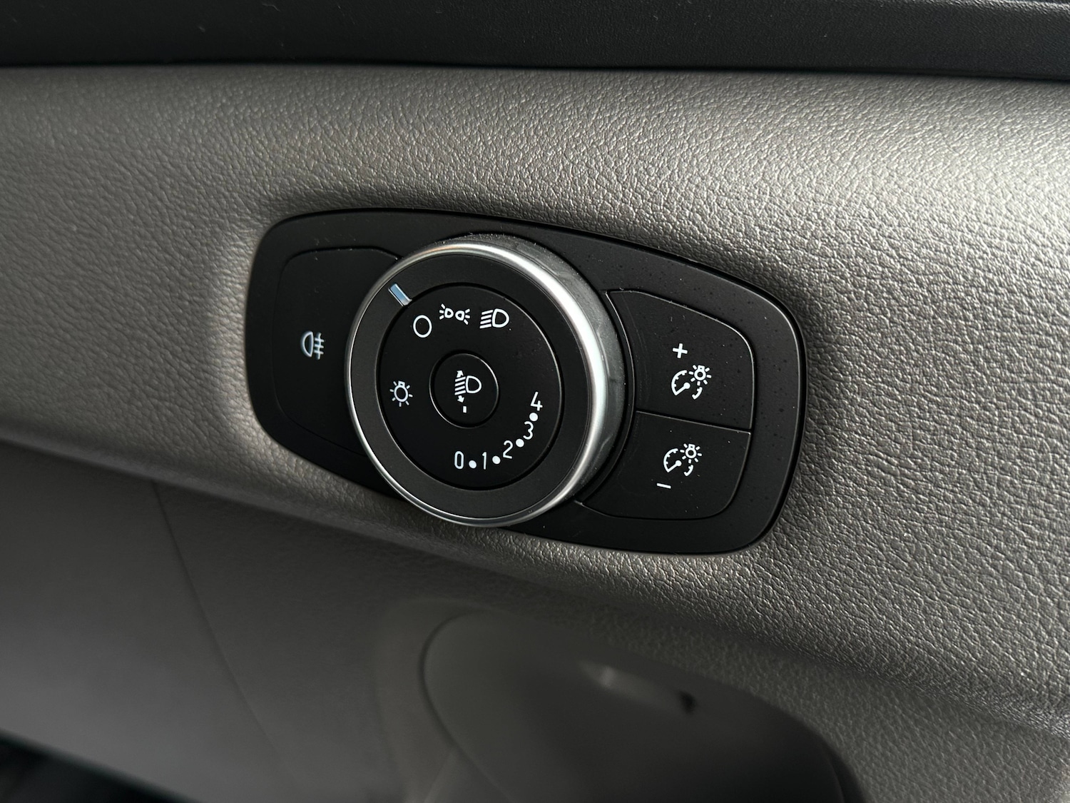 Used Ford Transit 2024 for sale - 76450512: Photo 28