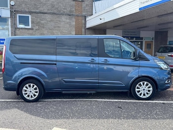 Used Ford Tourneo Custom 2022 for sale - 75918669: Photo