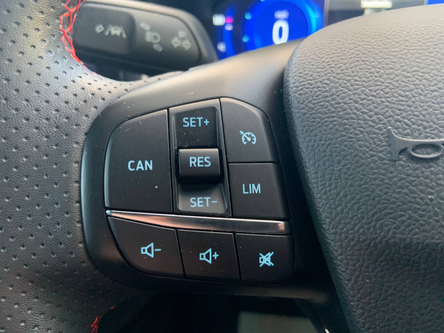 Used Ford Focus 2022 for sale - 77382045: Photo 16