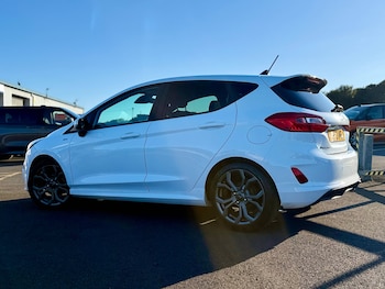 Used Ford Fiesta 2021 for sale - 76449348: Photo