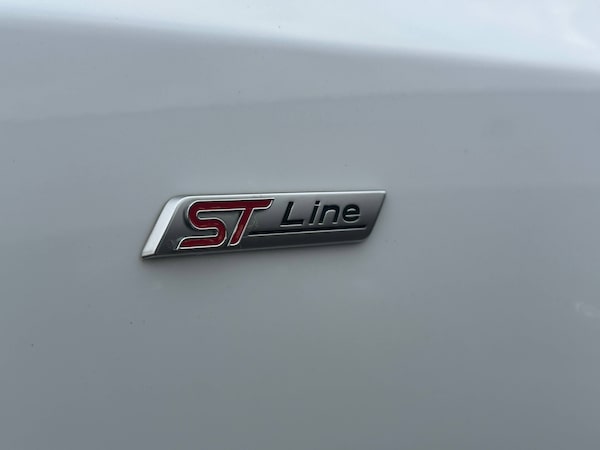 Used Ford Focus 2020 for sale - 76303001: Photo 11