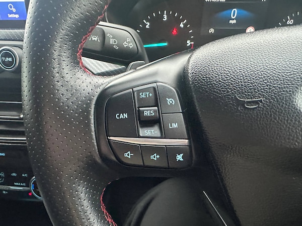 Used Ford Focus 2020 for sale - 76303001: Photo 21