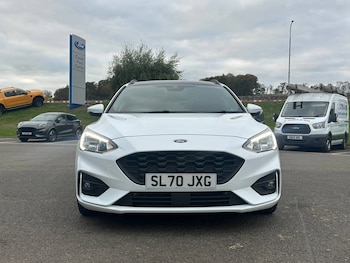Used Ford Focus 2020 for sale - 76303001: Photo 3