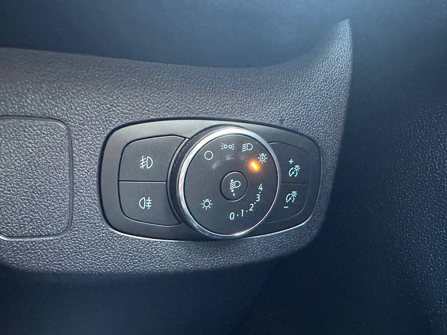 Used Ford Puma 2023 for sale - 75973398: Photo 28