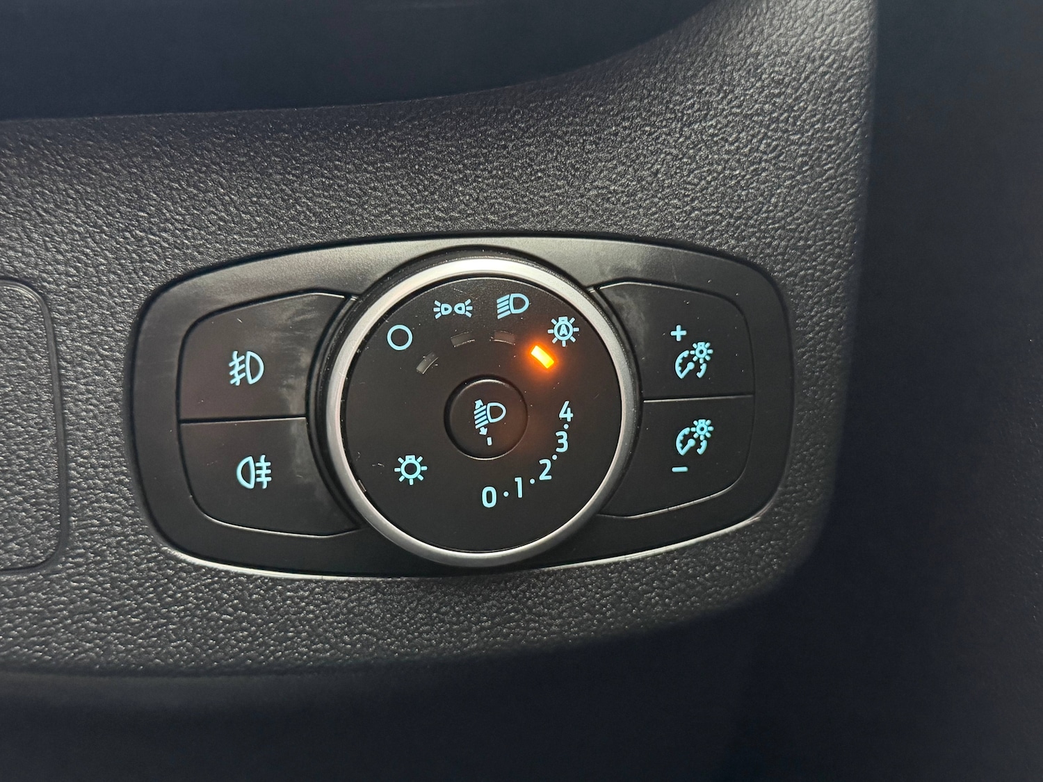 Used Ford Puma 2020 for sale - 78043185: Photo 27