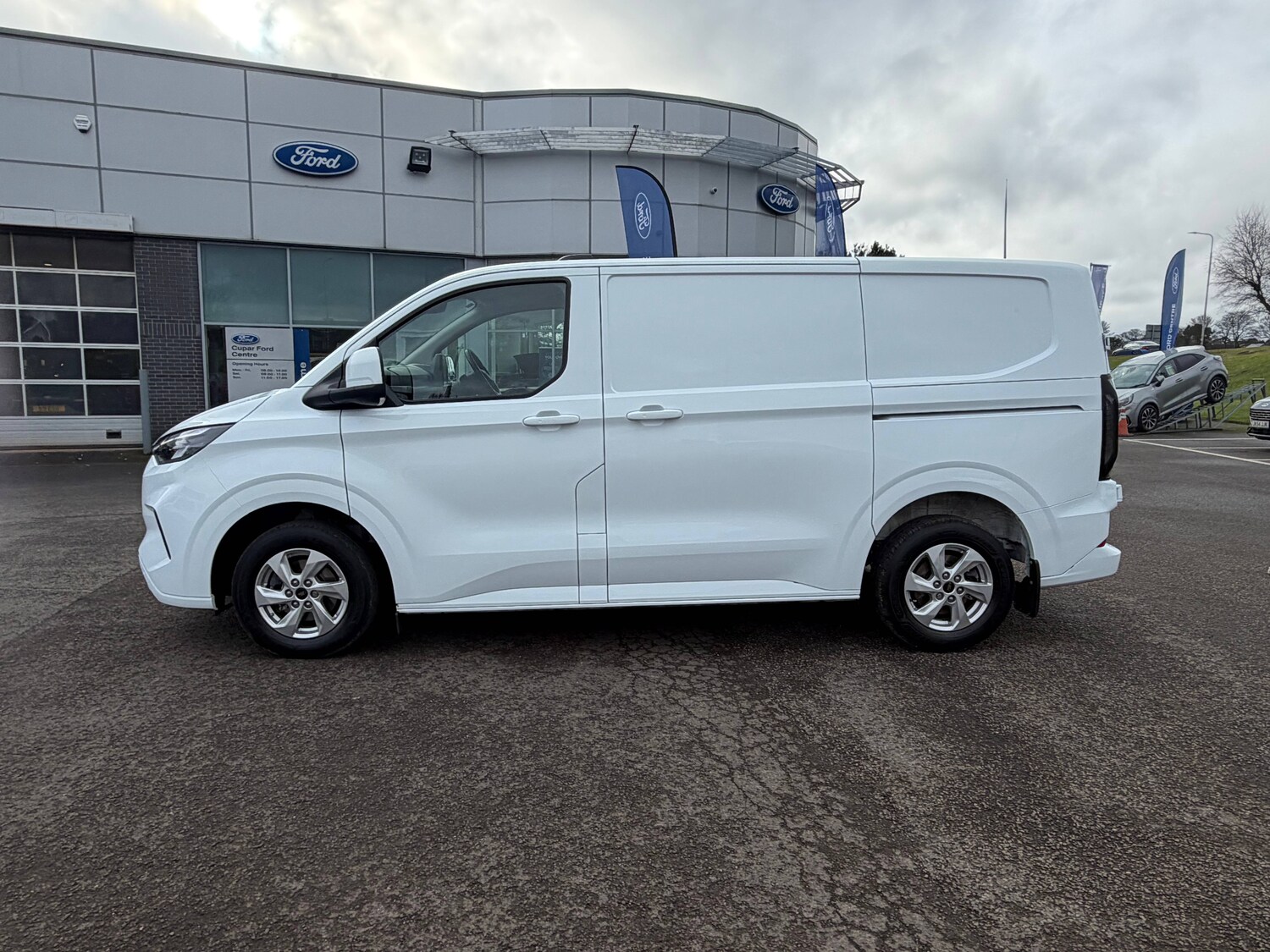 Used Ford Transit Custom 2024 for sale - 77517744: Photo 16