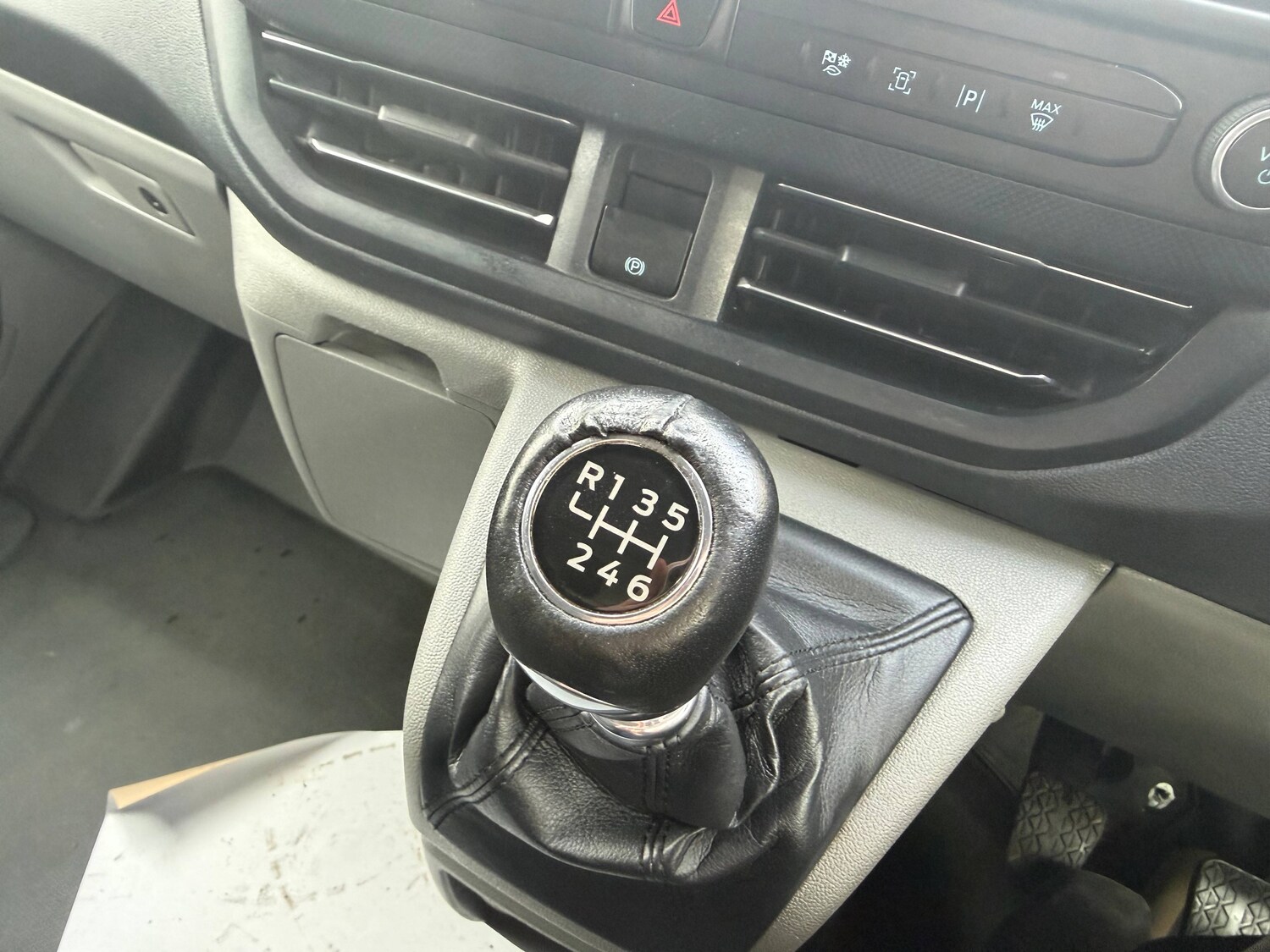 Used Ford Transit Custom 2024 for sale - 77517744: Photo 17