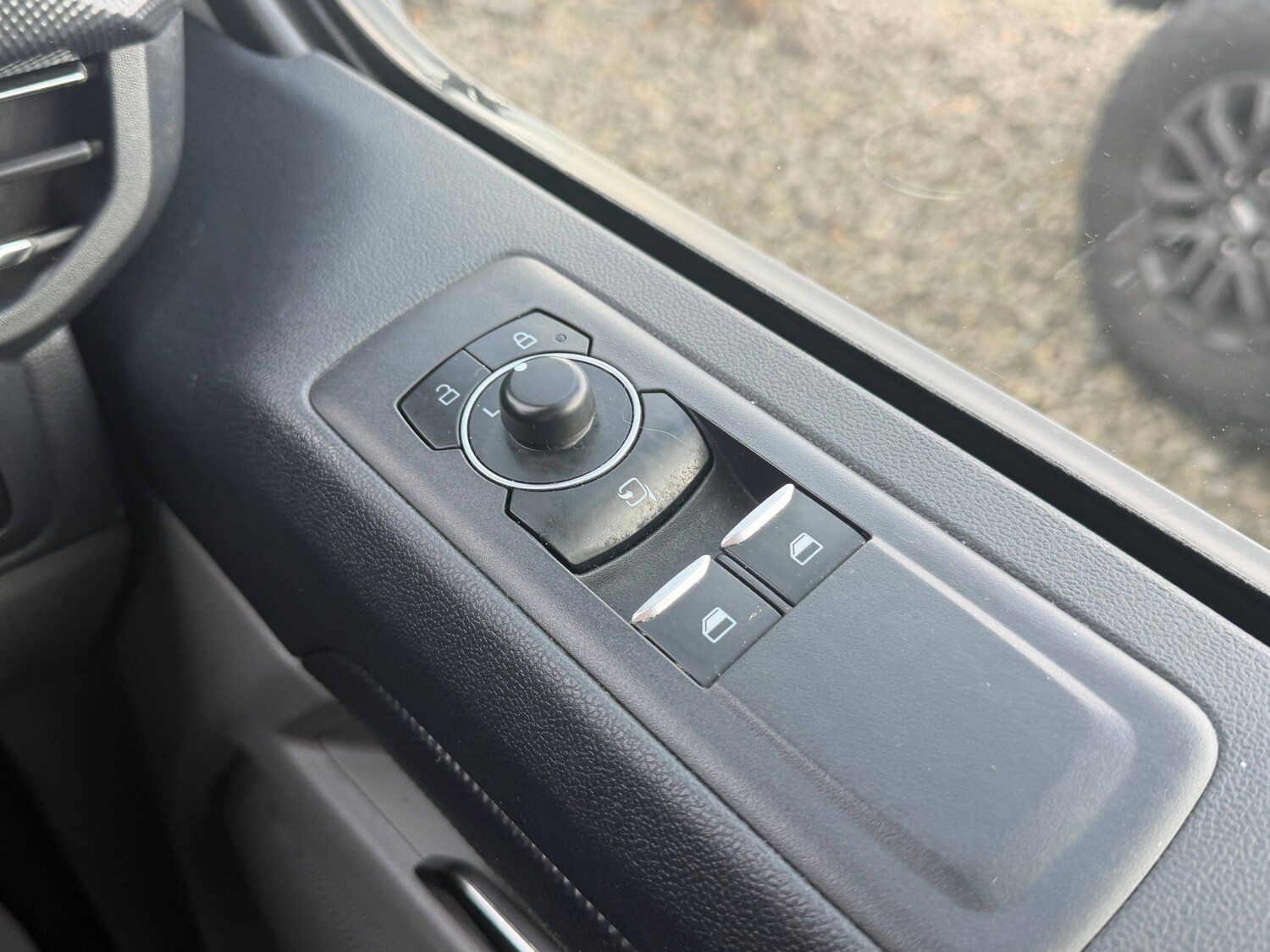 Used Ford Transit Custom 2024 for sale - 77517744: Photo 25