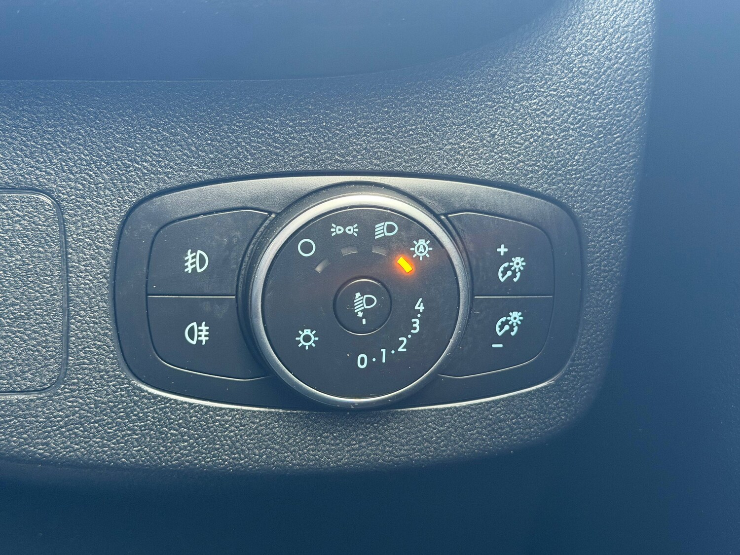 Used Ford Puma 2020 for sale - 78067848: Photo 24