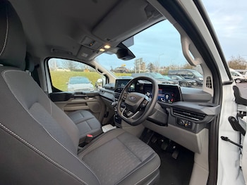 Used Ford Transit Custom 2025 for sale - 76949434: Photo