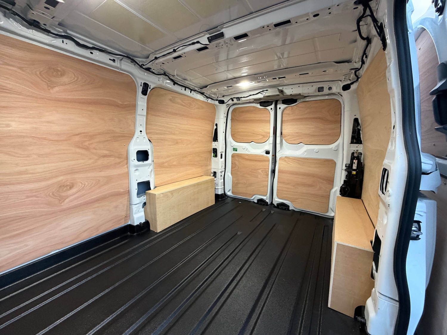 Used Ford Transit Custom 2025 for sale - 76949434: Photo 6