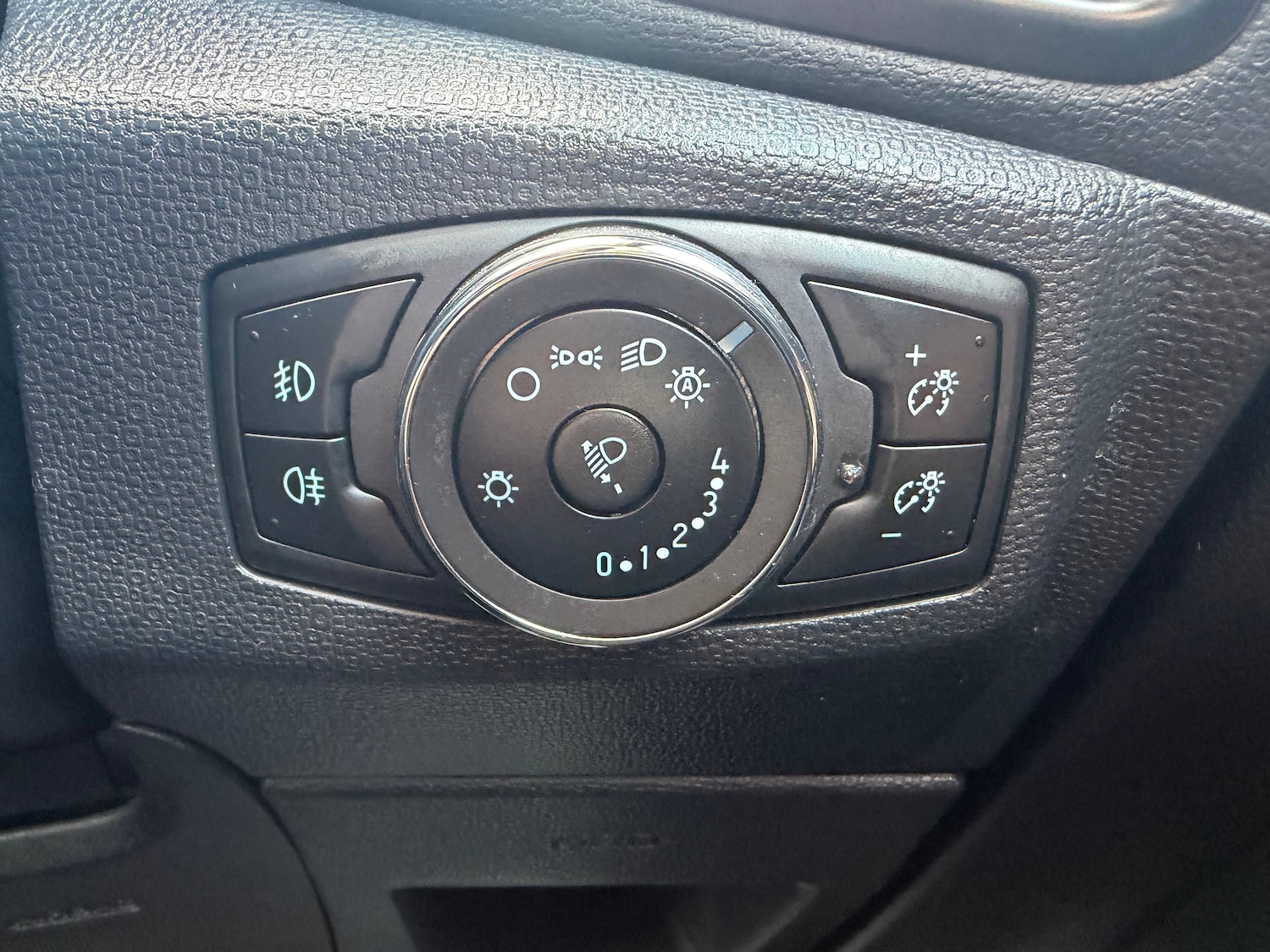 Used Ford Ecosport 2023 for sale - 78038883: Photo 25