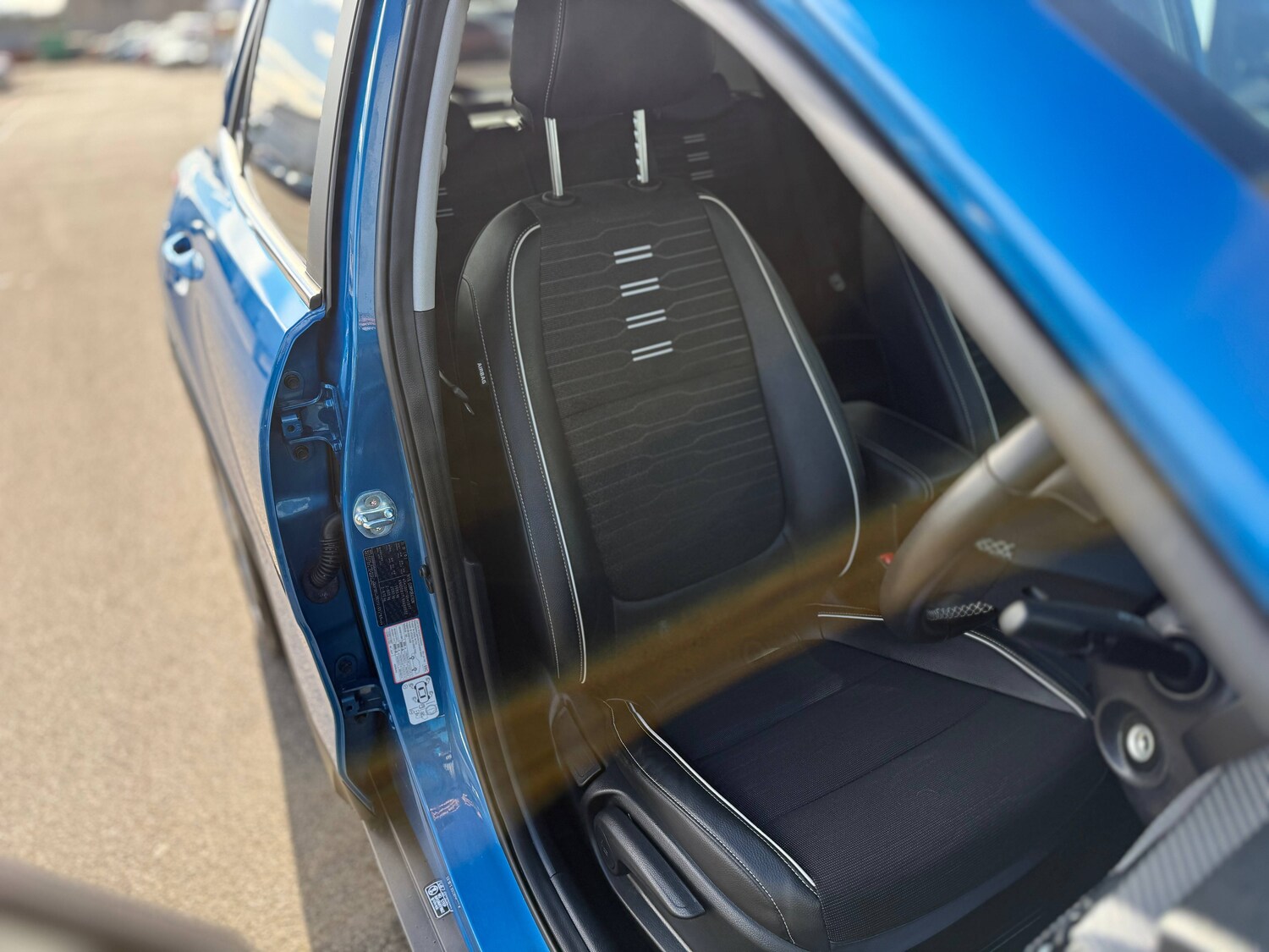 Used Kia Stonic 2022 for sale - 76220393: Photo 10