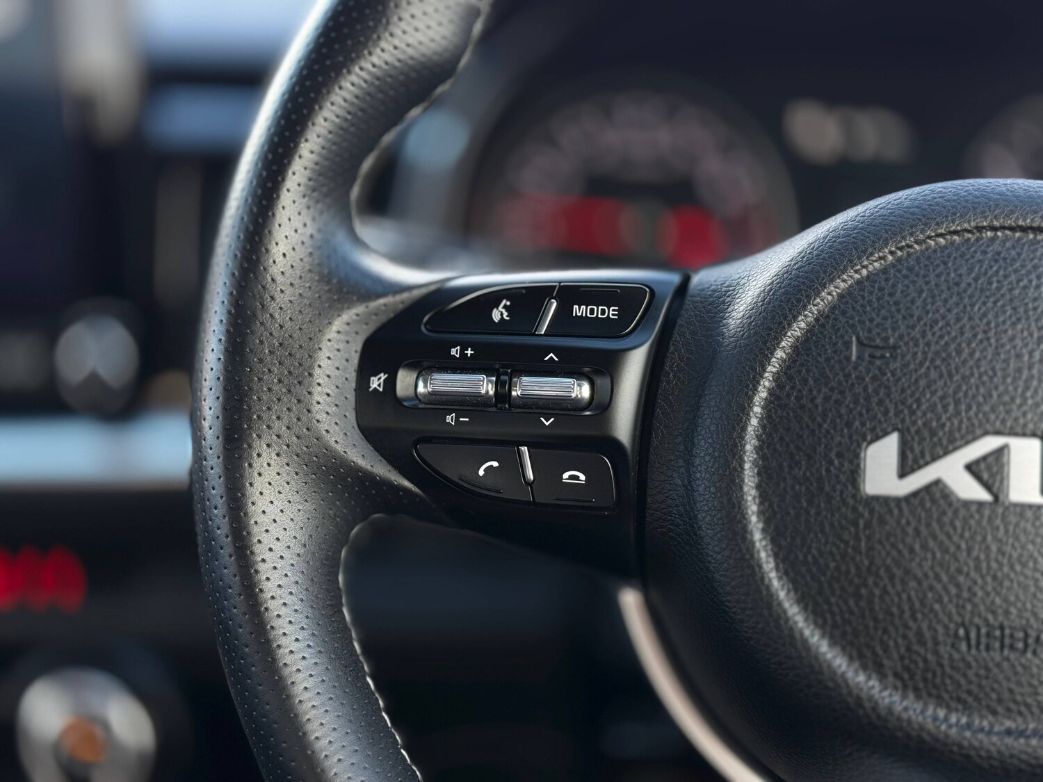 Used Kia Stonic 2022 for sale - 76220393: Photo 15