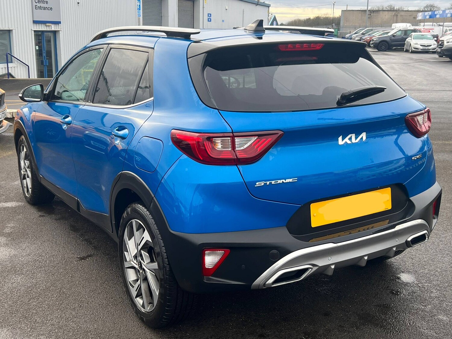 Used Kia Stonic 2022 for sale - 76220393: Photo 4