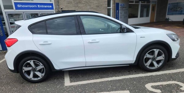 Used Ford Focus 2021 for sale - 73760328: Photo 5