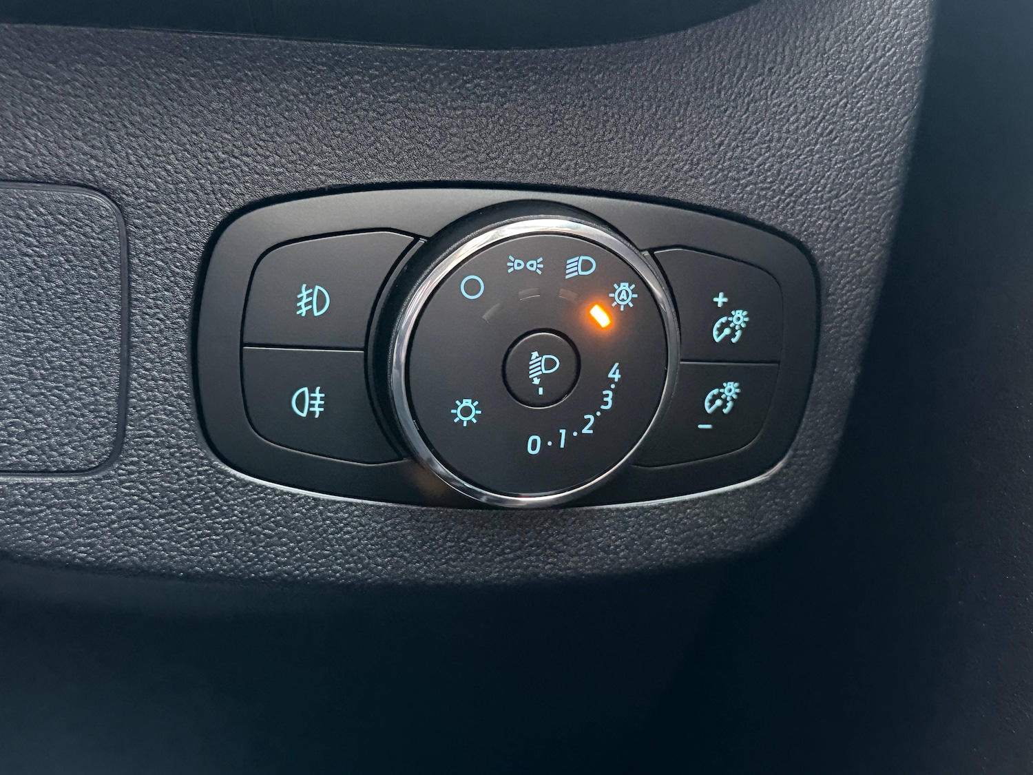 Used Ford Puma 2023 for sale - 76416328: Photo 31