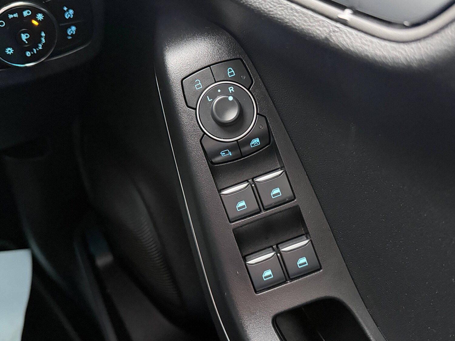 Used Ford Puma 2023 for sale - 77715108: Photo 29