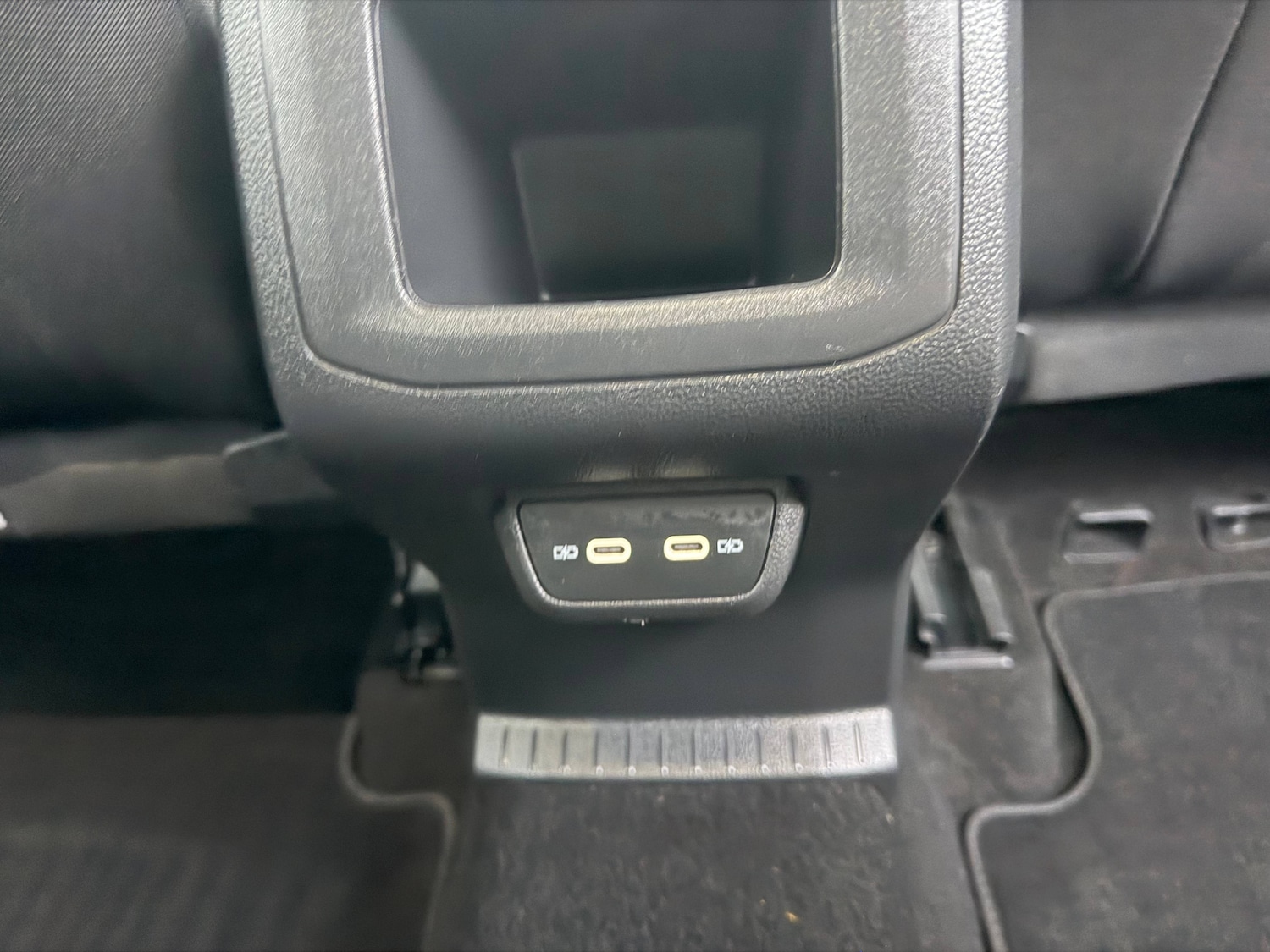 Used Volkswagen T-Cross 2022 for sale - 76918477: Photo 13