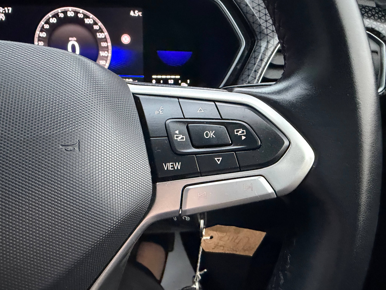 Used Volkswagen T-Cross 2022 for sale - 76918477: Photo 18