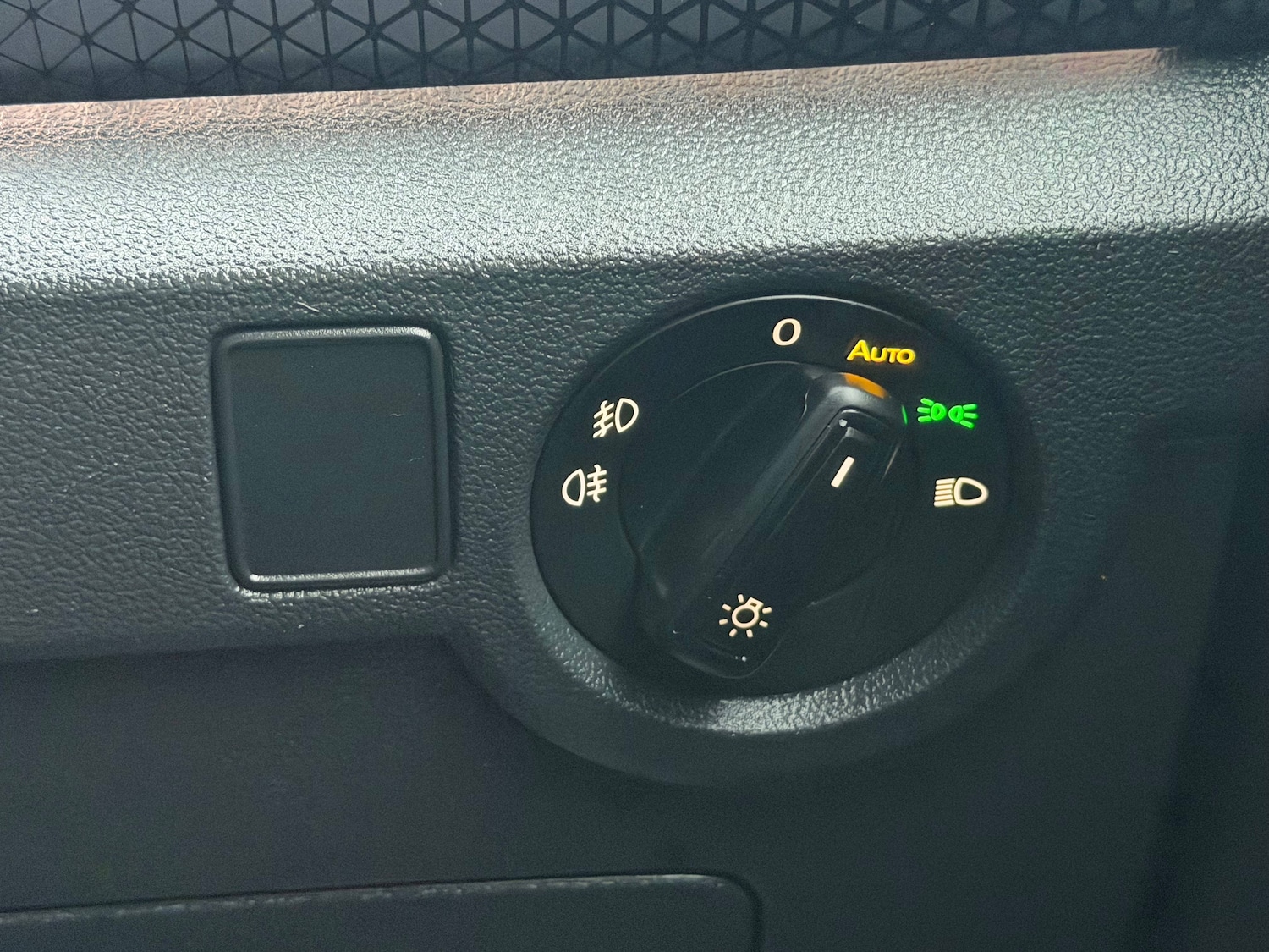 Used Volkswagen T-Cross 2022 for sale - 76918477: Photo 25