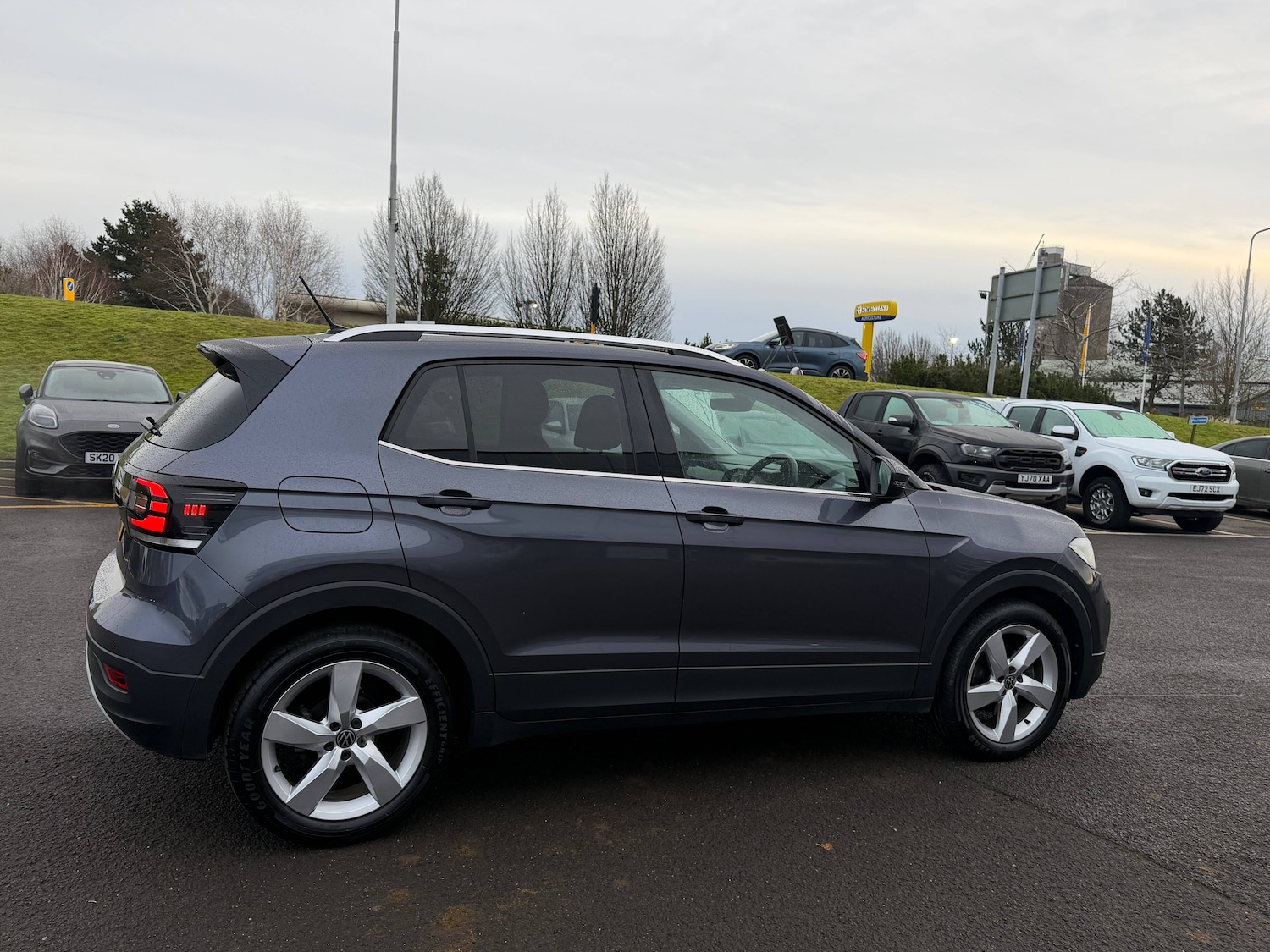 Used Volkswagen T-Cross 2022 for sale - 76918477: Photo 5