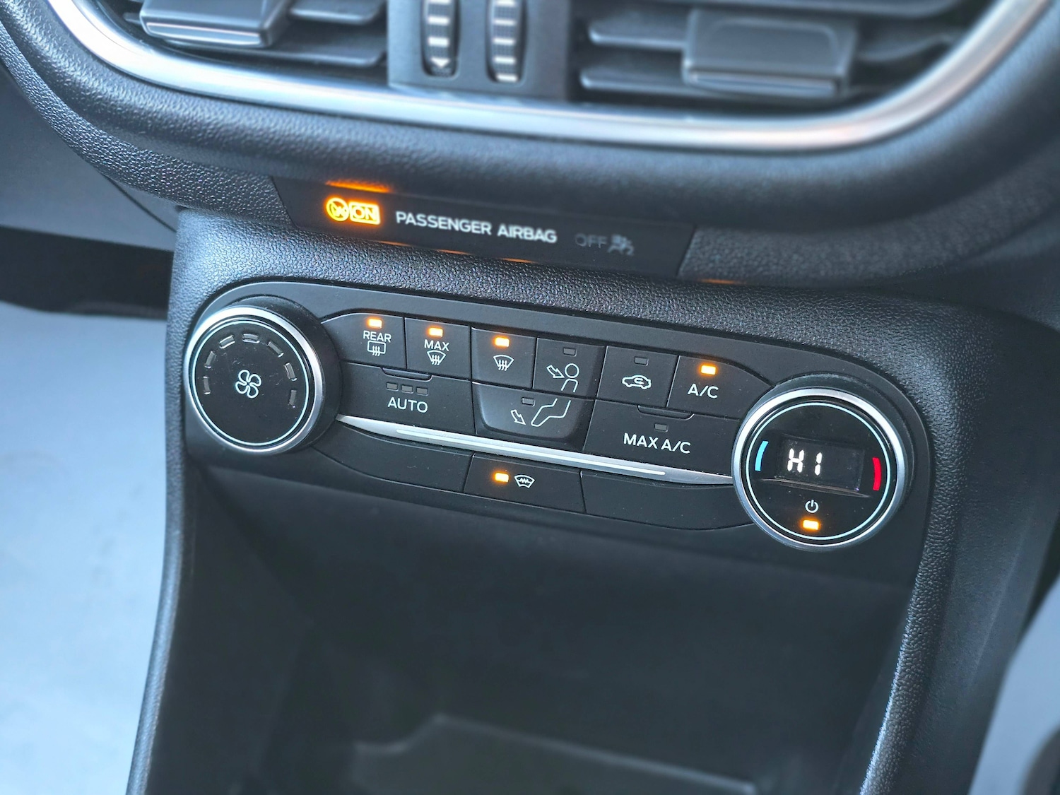 Used Ford Fiesta 2018 for sale - 76589138: Photo 17