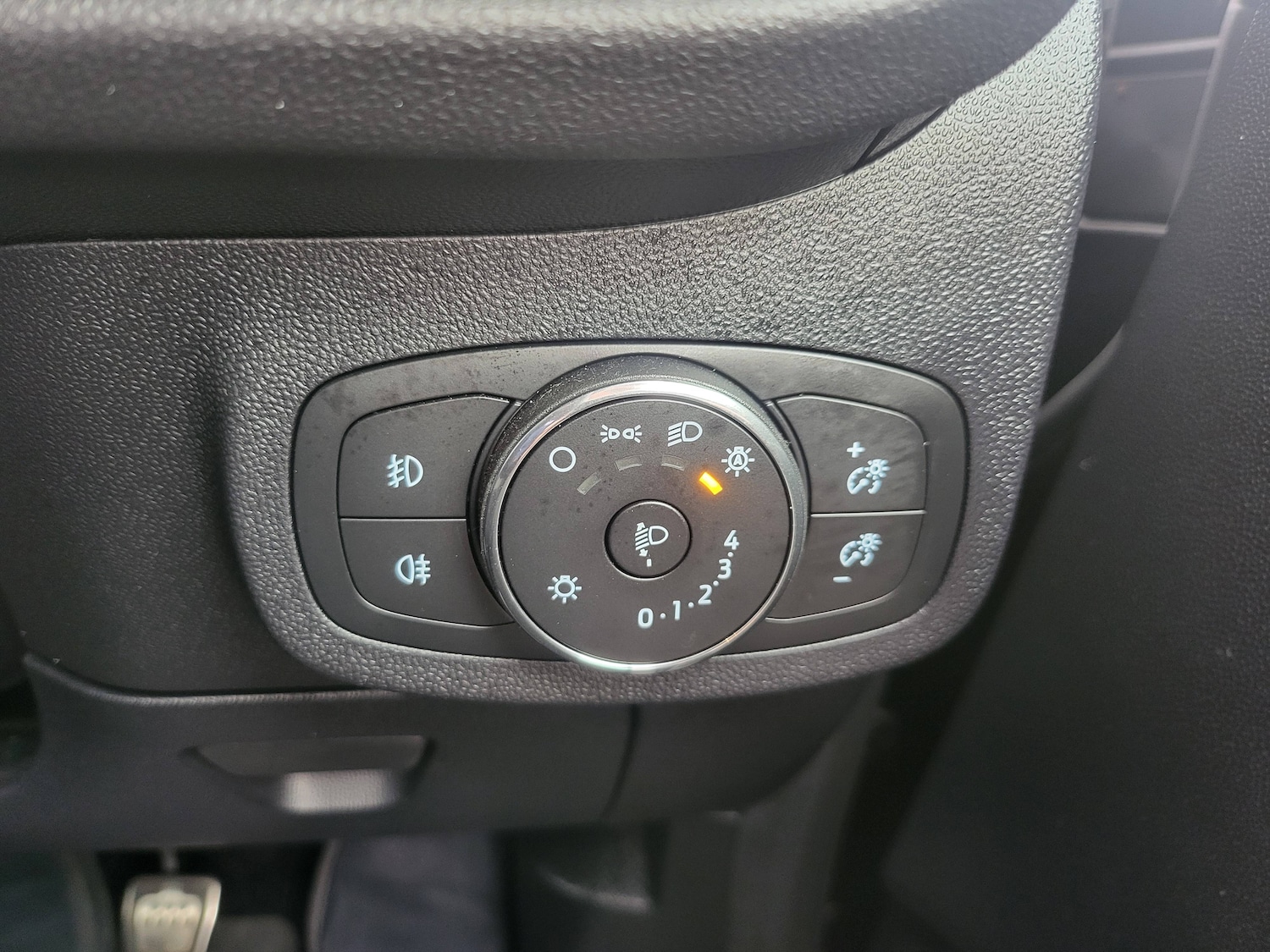 Used Ford Fiesta 2023 for sale - 77989409: Photo 32