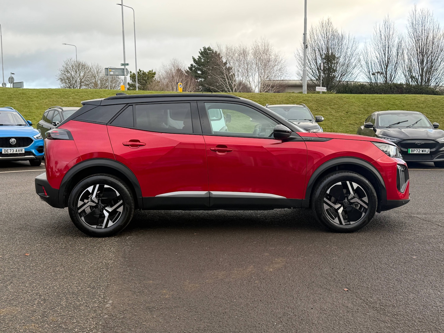 Used Peugeot 2008 2023 for sale - 77012346: Photo 5