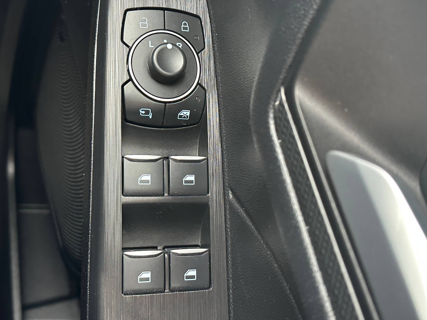 Used Ford Kuga 2023 for sale - 76178259: Photo 33