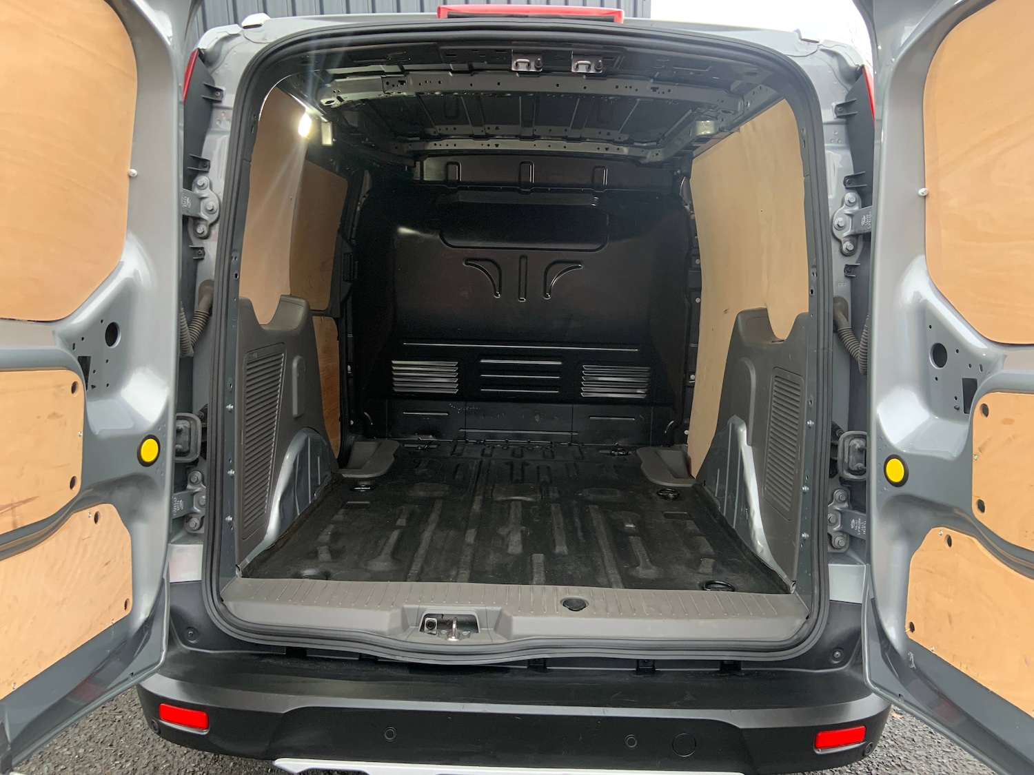 Used Ford Transit Connect 2023 for sale - 77640354: Photo 9