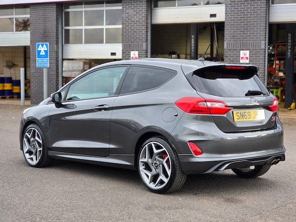 Used Ford Fiesta 2019 for sale - 76184790: Photo 9
