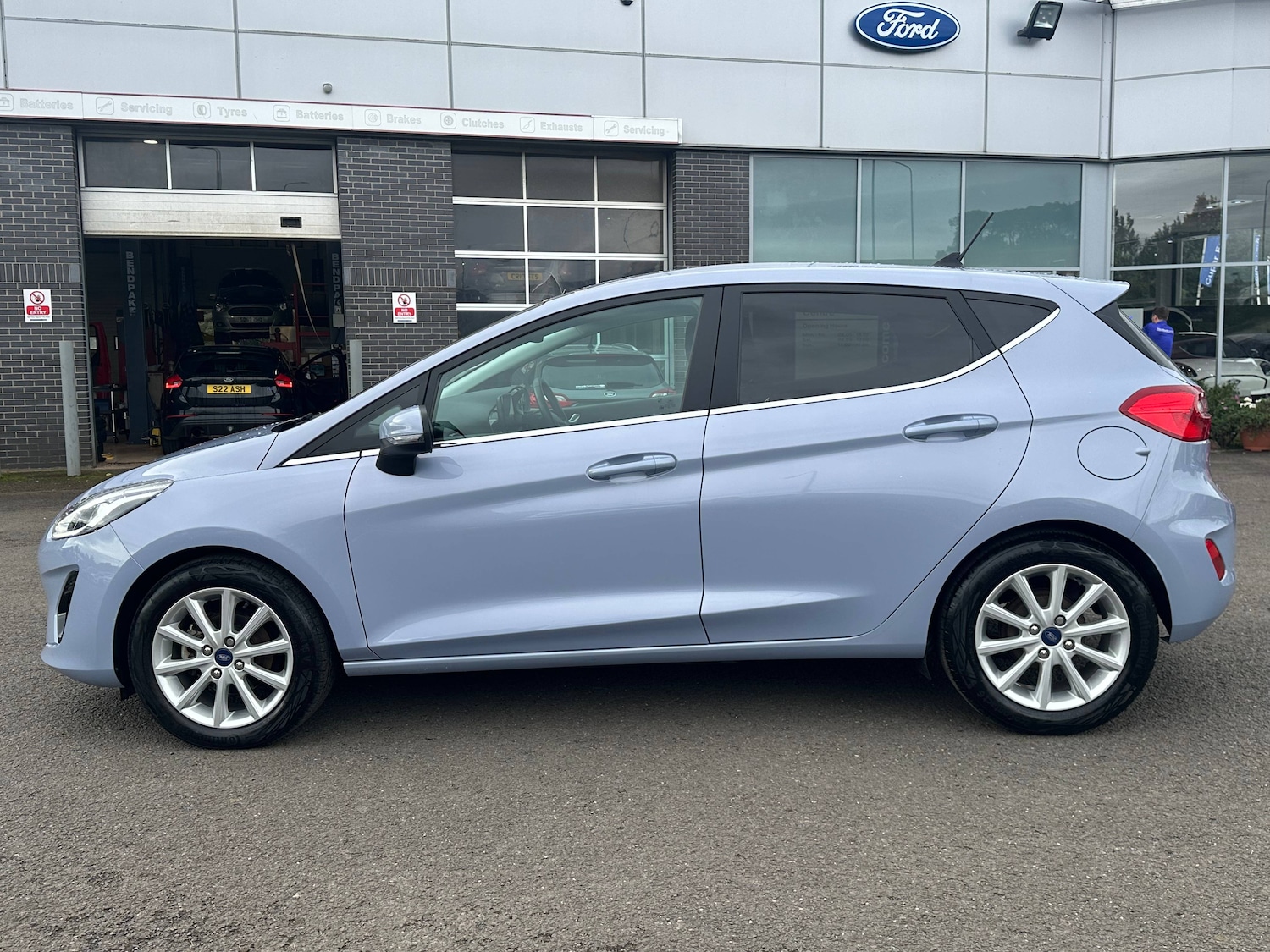 Used Ford Fiesta 2021 for sale - 76142620: Photo 9