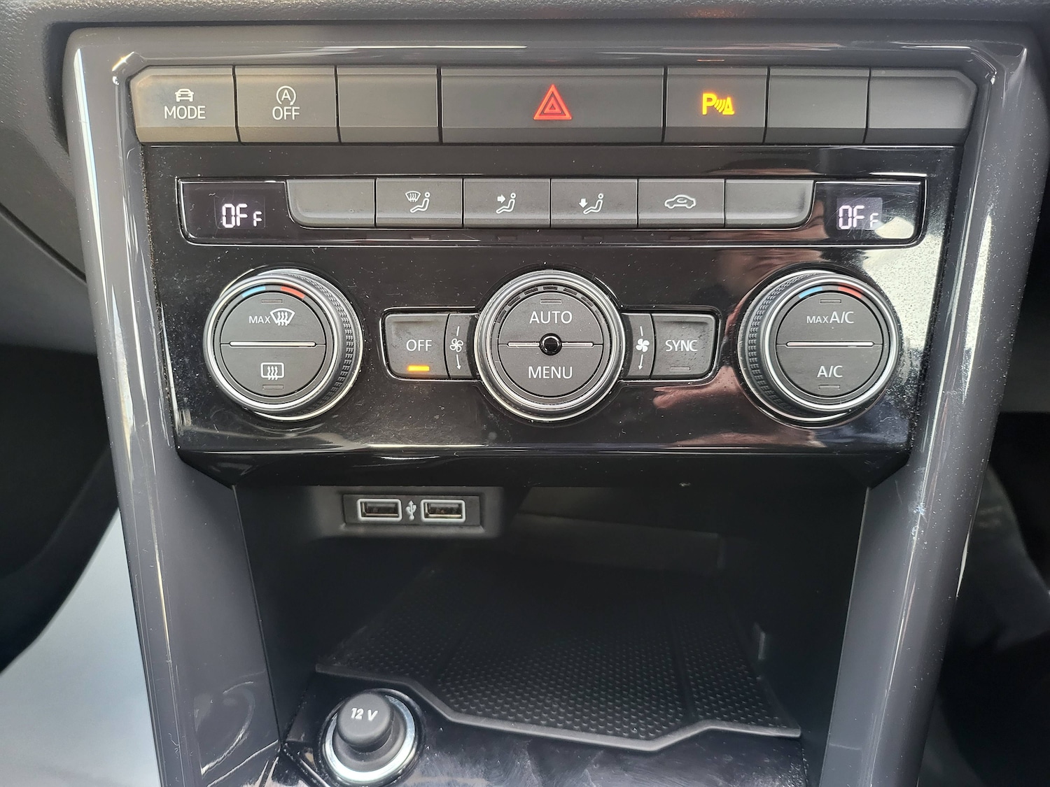 Used Volkswagen T-Roc 2018 for sale - 78001595: Photo 34