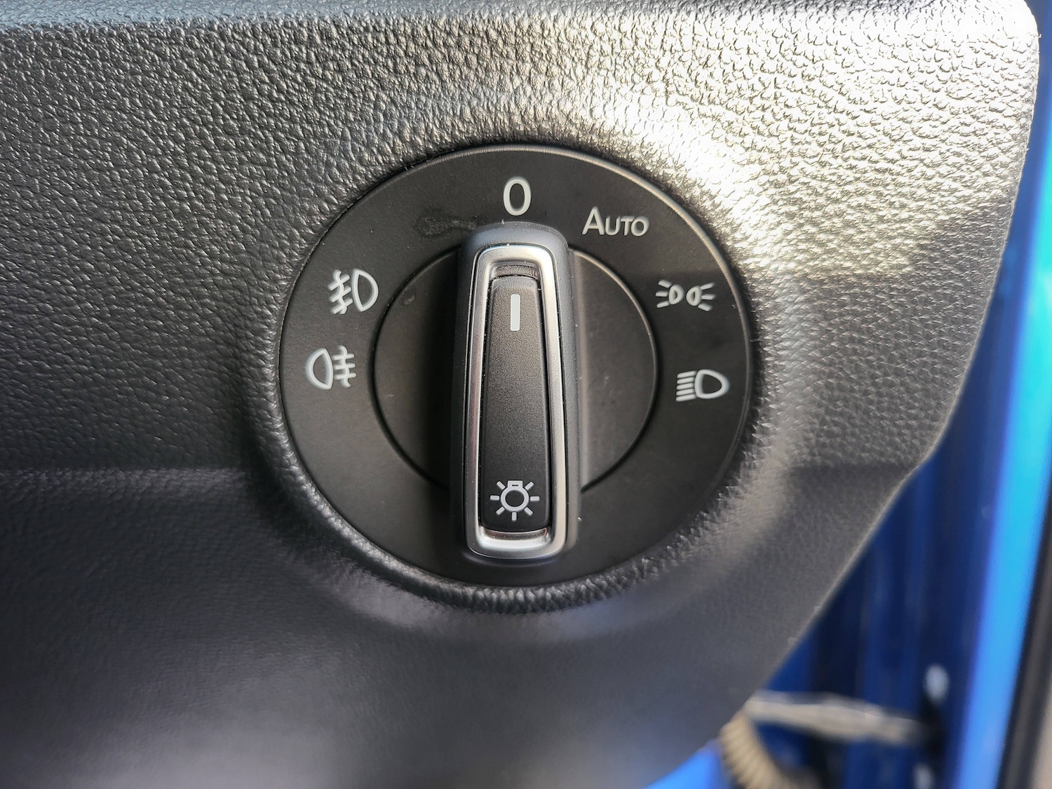 Used Volkswagen T-Roc 2018 for sale - 78001595: Photo 37