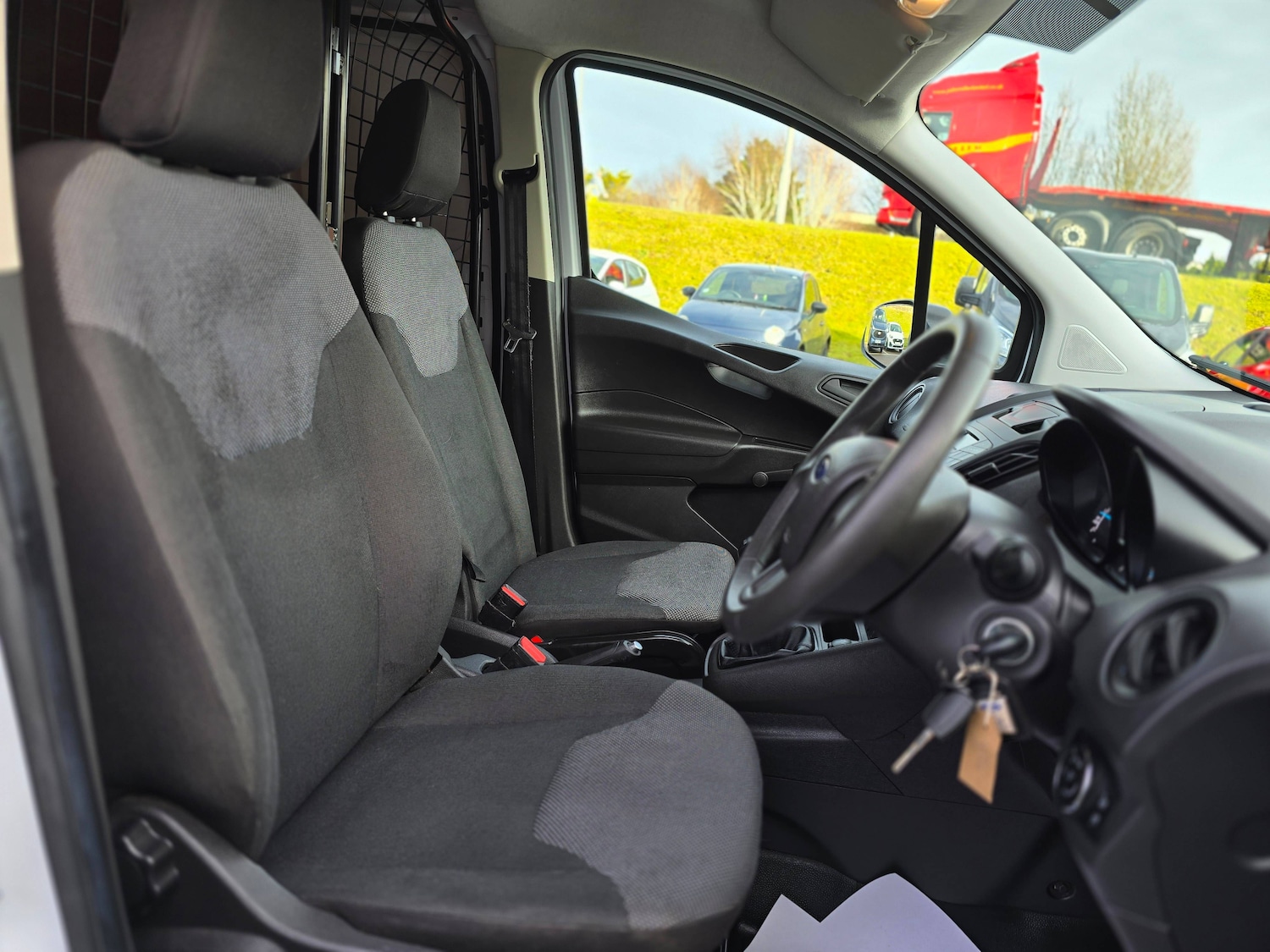 Used Ford Transit Courier 2022 for sale - 77432884: Photo 5