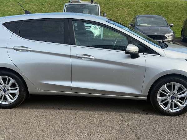 Used Ford Fiesta 2022 for sale - 76177585: Photo 5