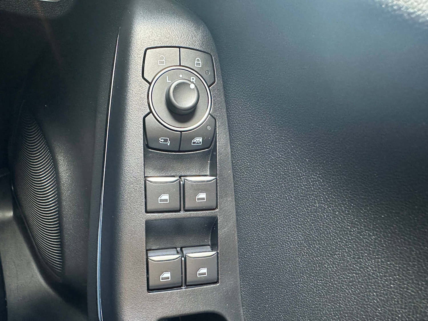 Used Ford Puma 2023 for sale - 75981940: Photo 28