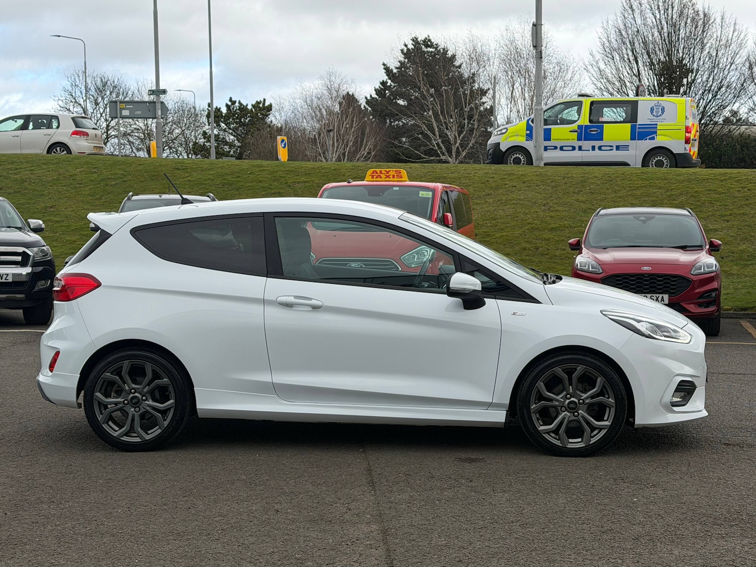 Used Ford Fiesta 2018 for sale - 77917534: Photo 5